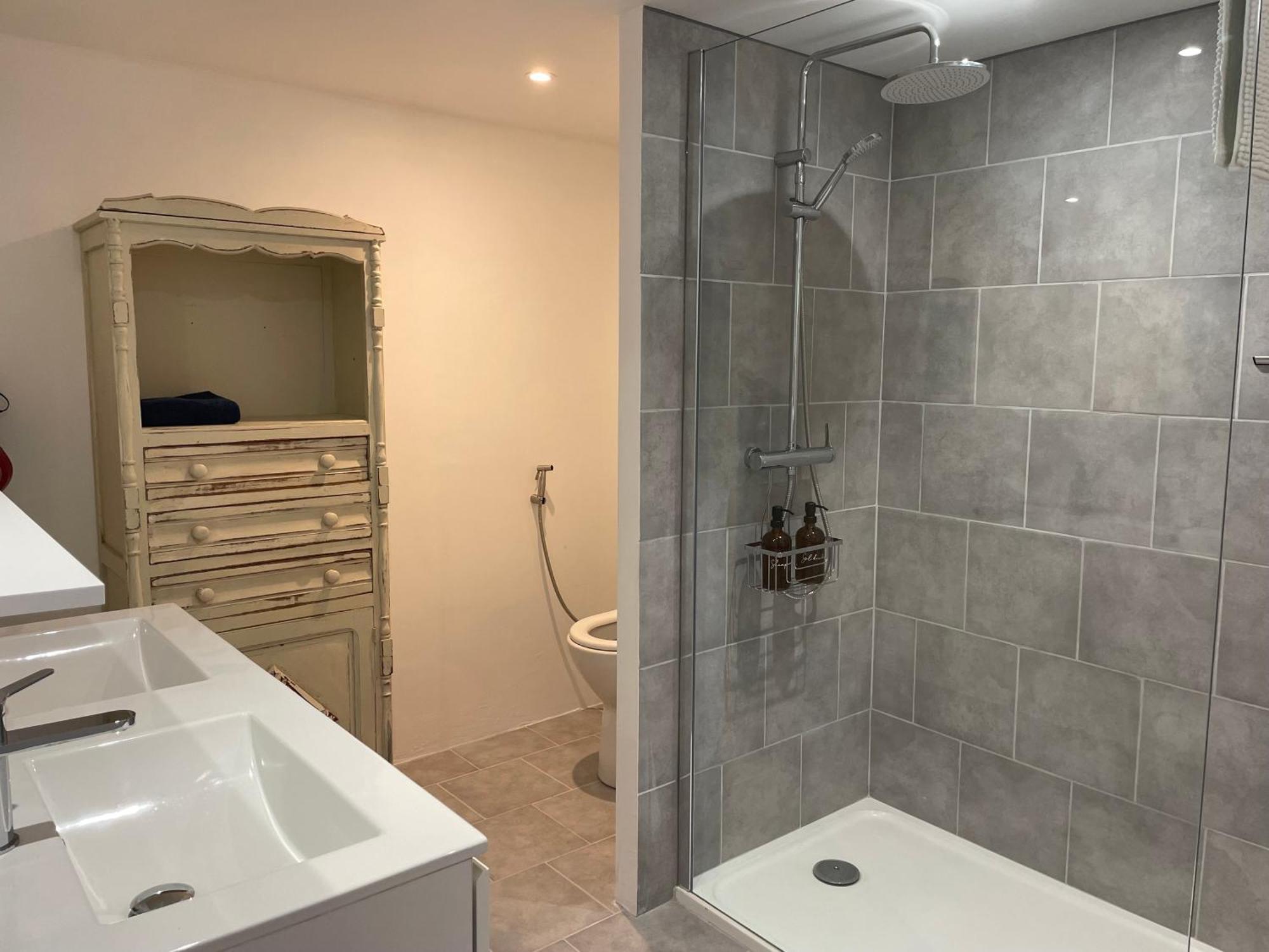Gites De Verger, Stylish Self Catering Cottages In Sos Exterior photo